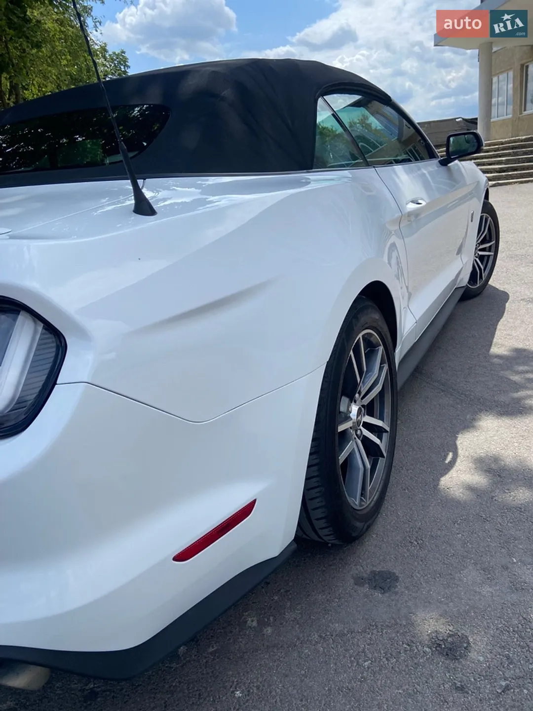2017 Ford Mustang - мініатюра 11