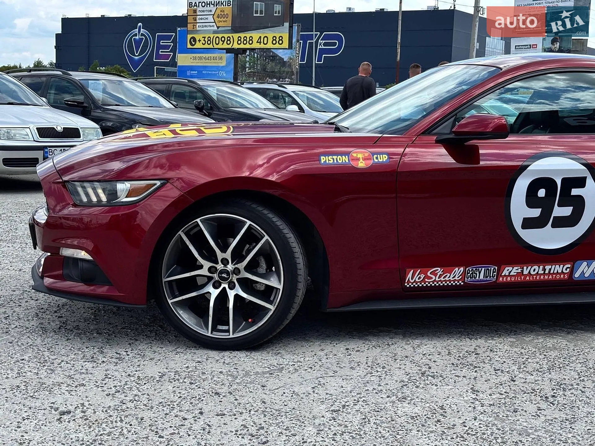 2014 Ford Mustang - мініатюра 6