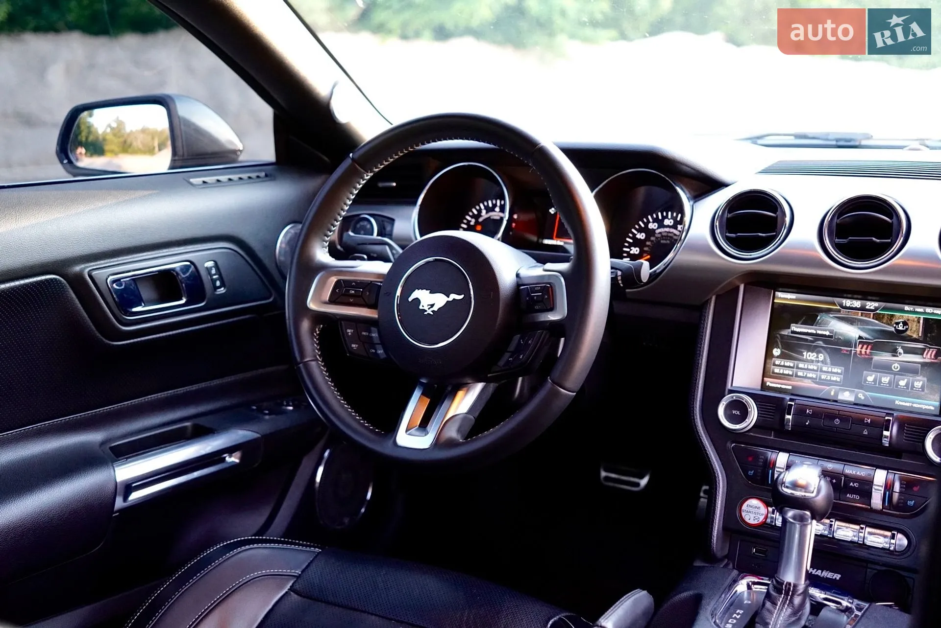 2015 Ford Mustang - мініатюра 21