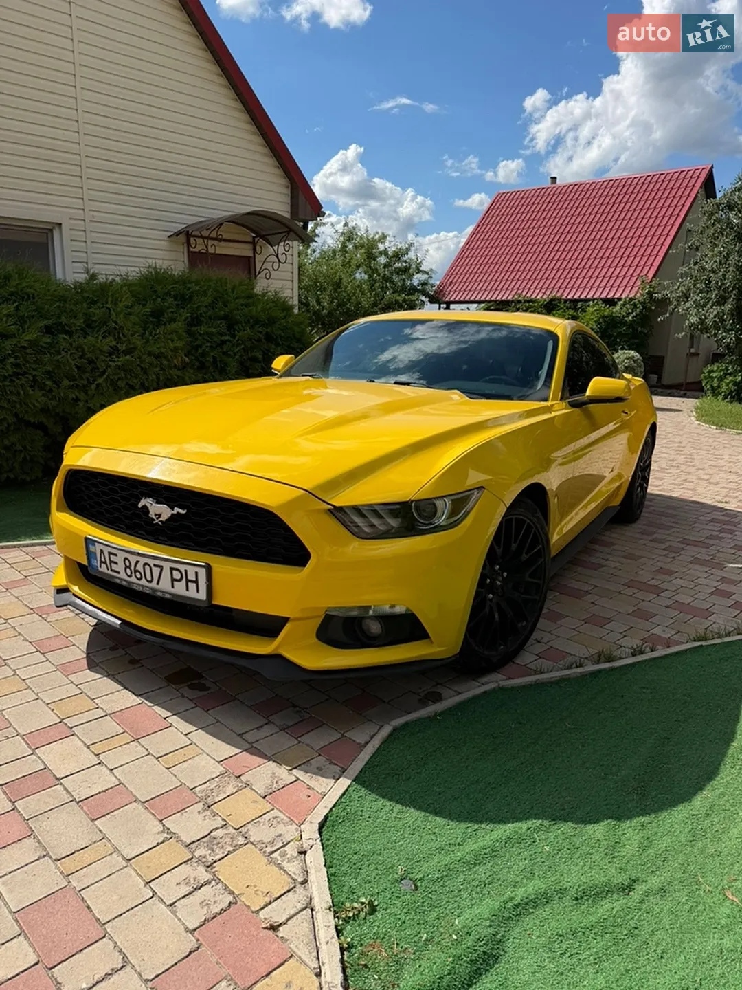 2014 Ford Mustang - мініатюра 3