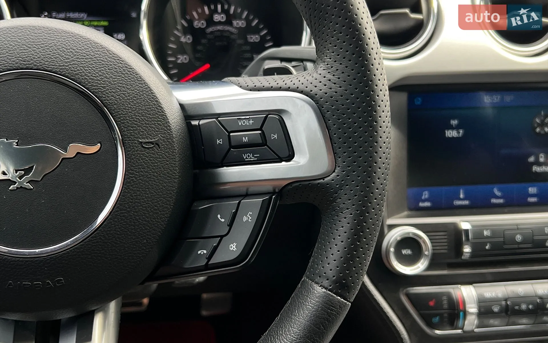 2015 Ford Mustang - мініатюра 12