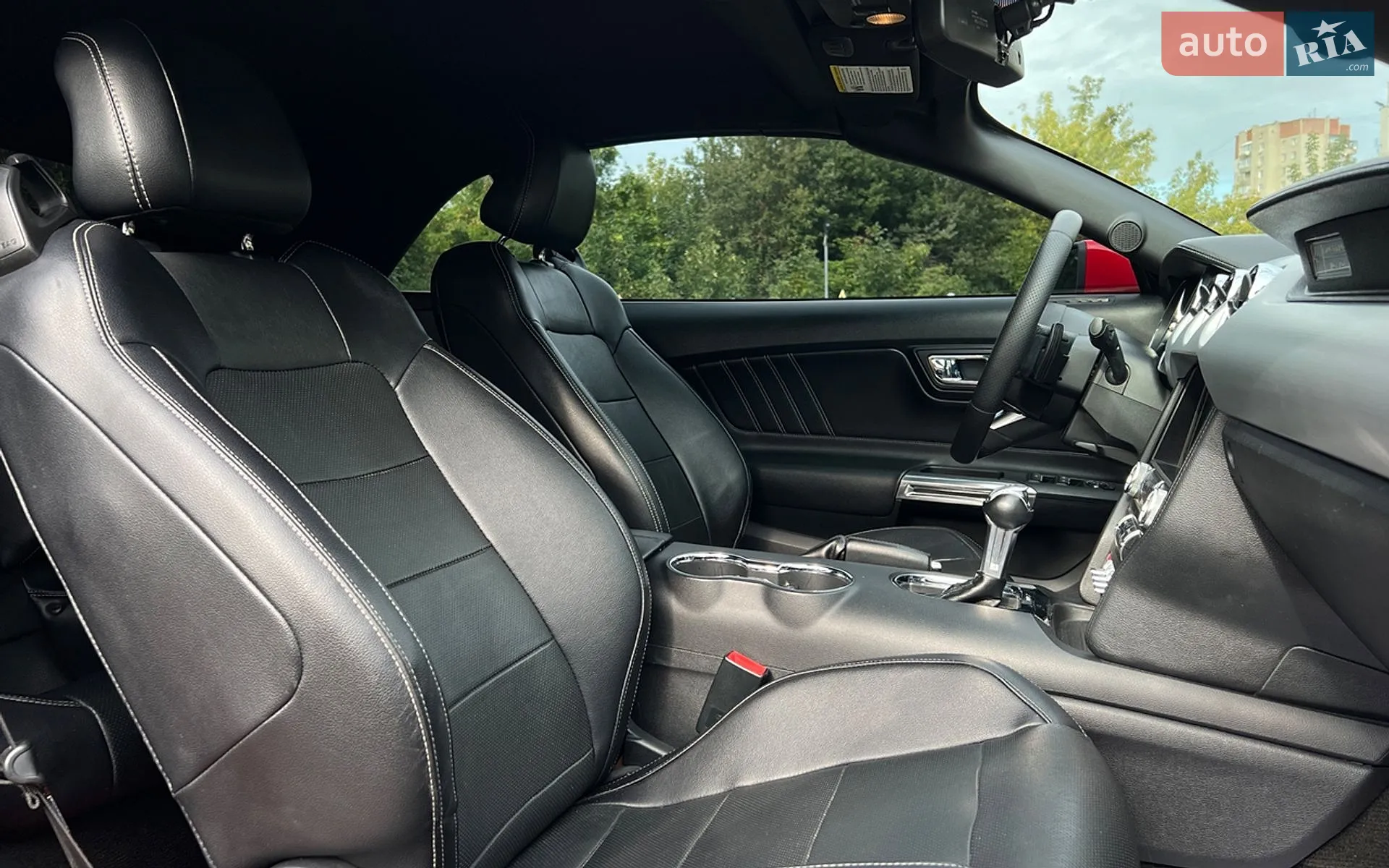 2015 Ford Mustang - мініатюра 19