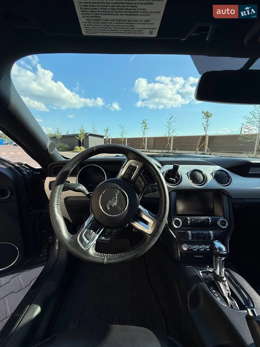 2015 Ford Mustang - мініатюра 9