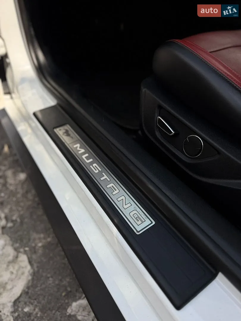2015 Ford Mustang - мініатюра 18