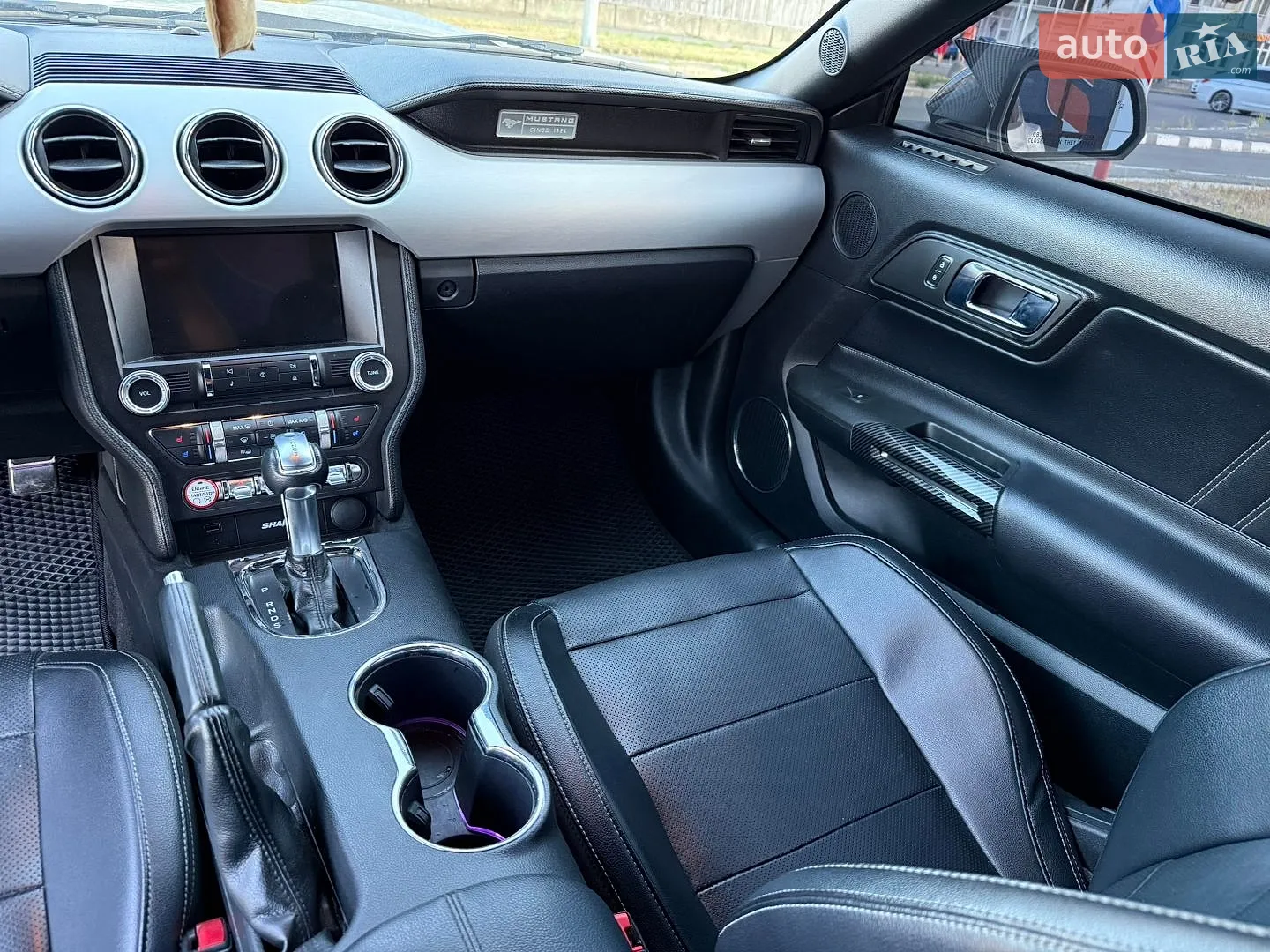 2015 Ford Mustang - мініатюра 28