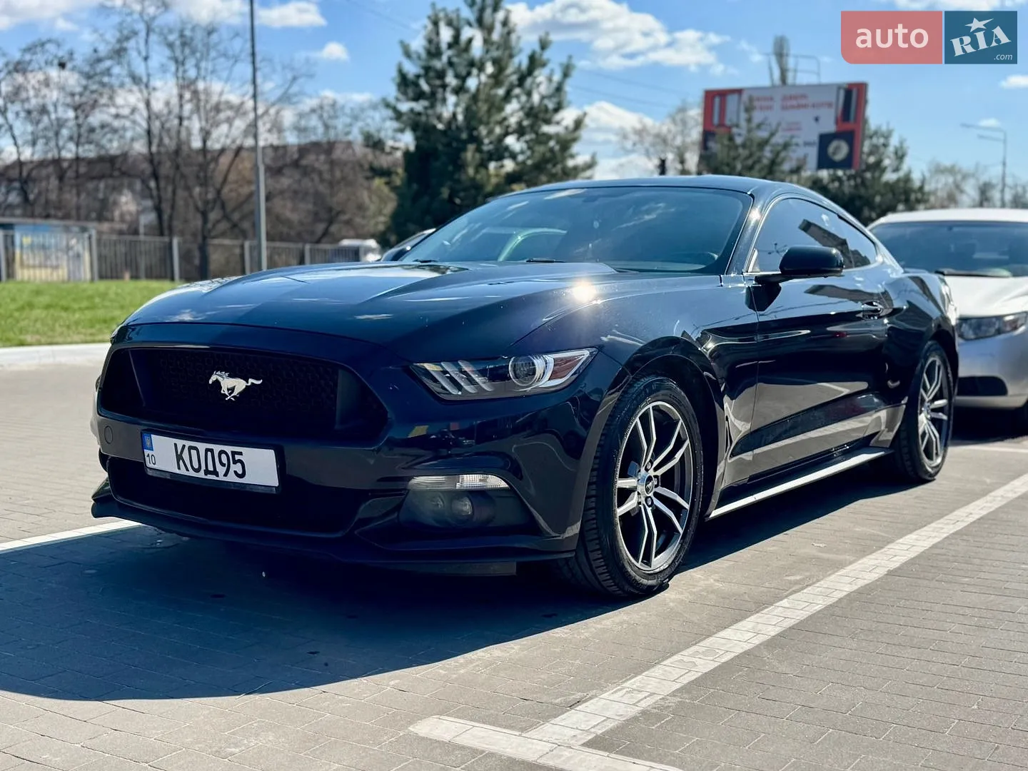 2017 Ford Mustang - мініатюра 3