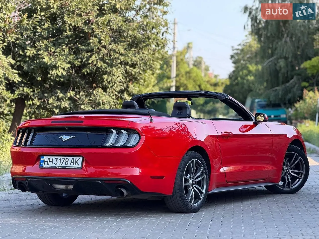 2017 Ford Mustang - мініатюра 10