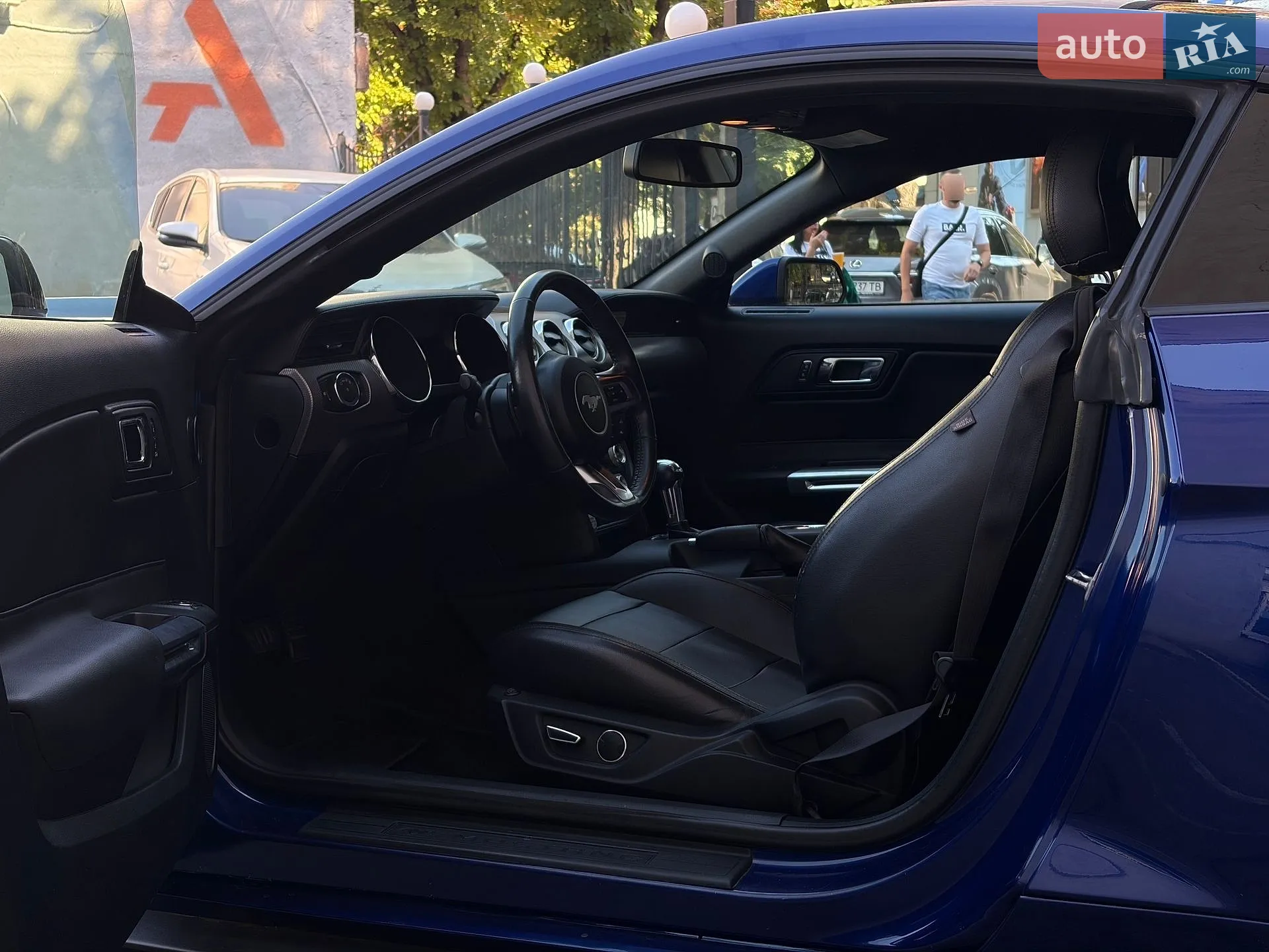 2015 Ford Mustang - мініатюра 20