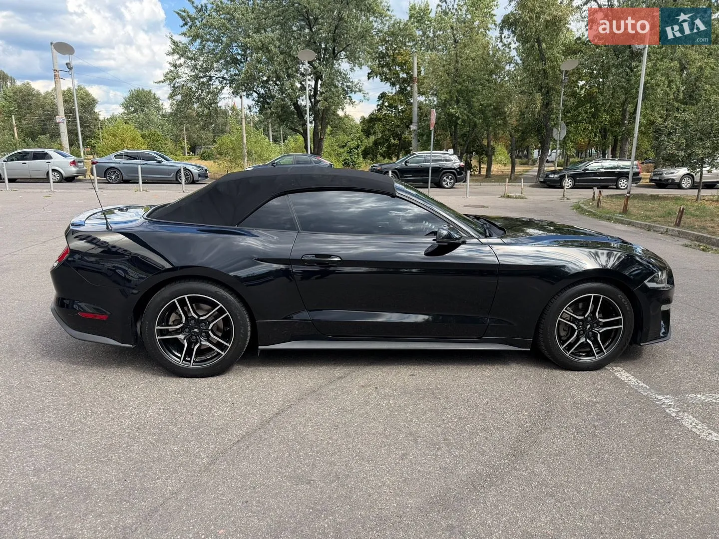 2019 Ford Mustang - фото 1