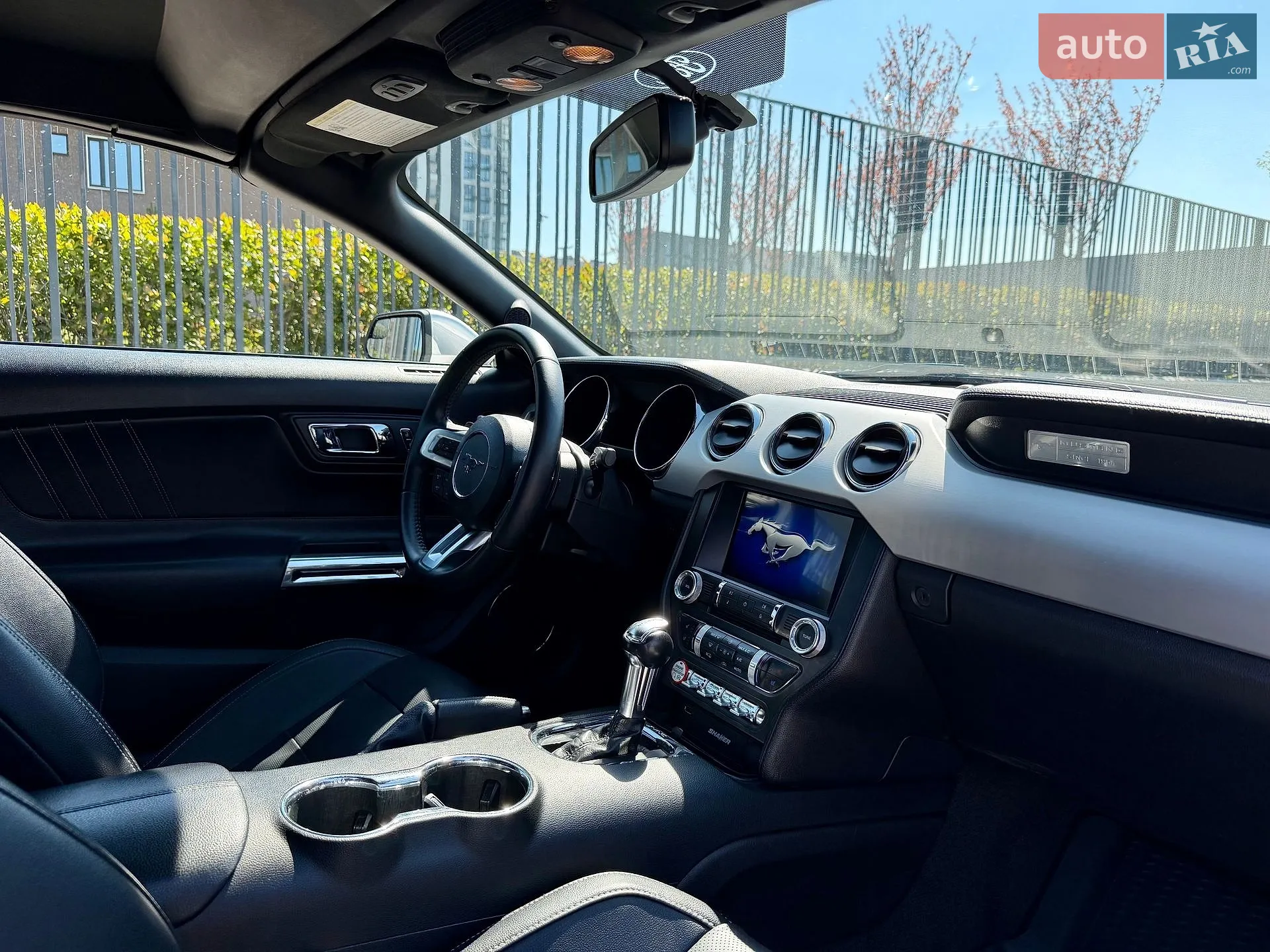 2015 Ford Mustang - мініатюра 28