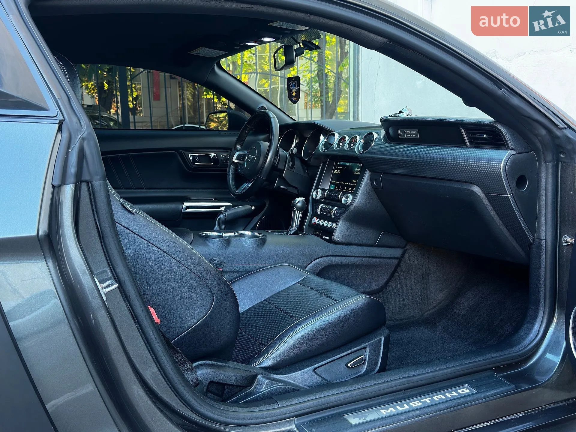 2015 Ford Mustang - мініатюра 55