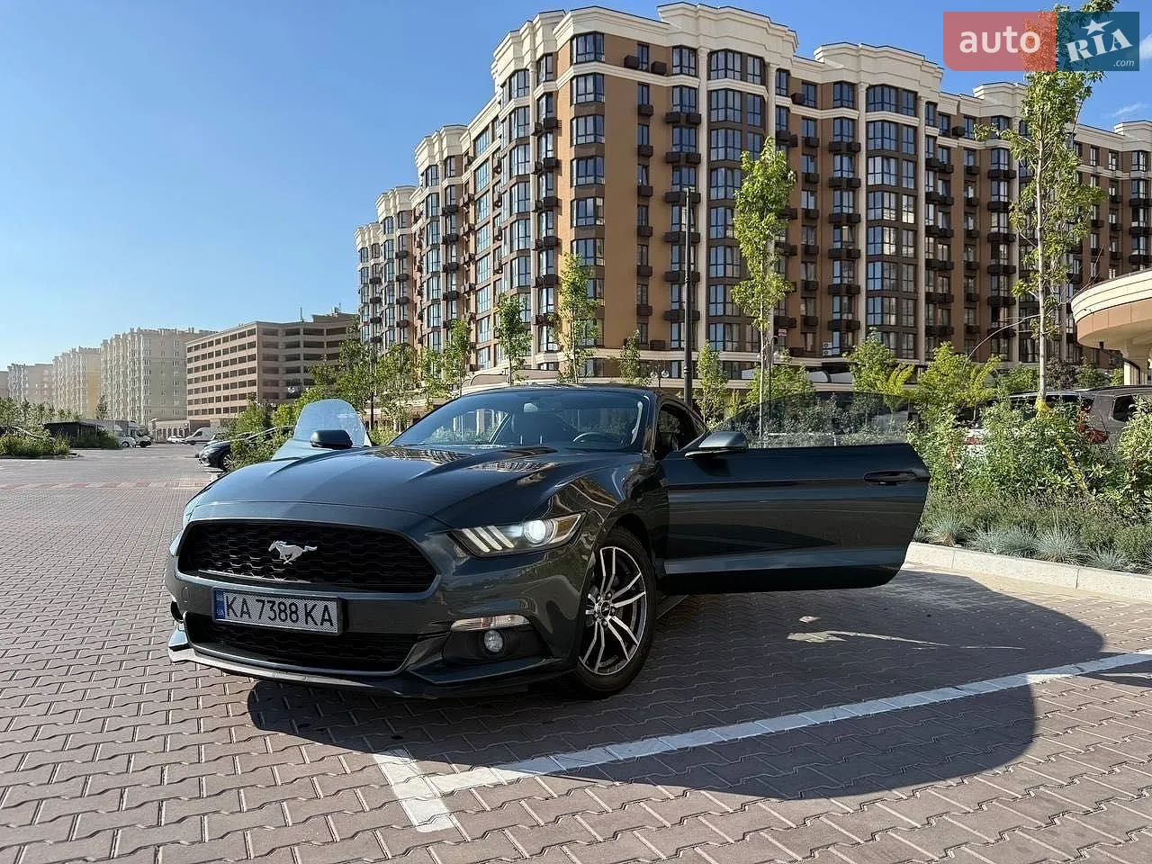 2015 Ford Mustang - мініатюра 9