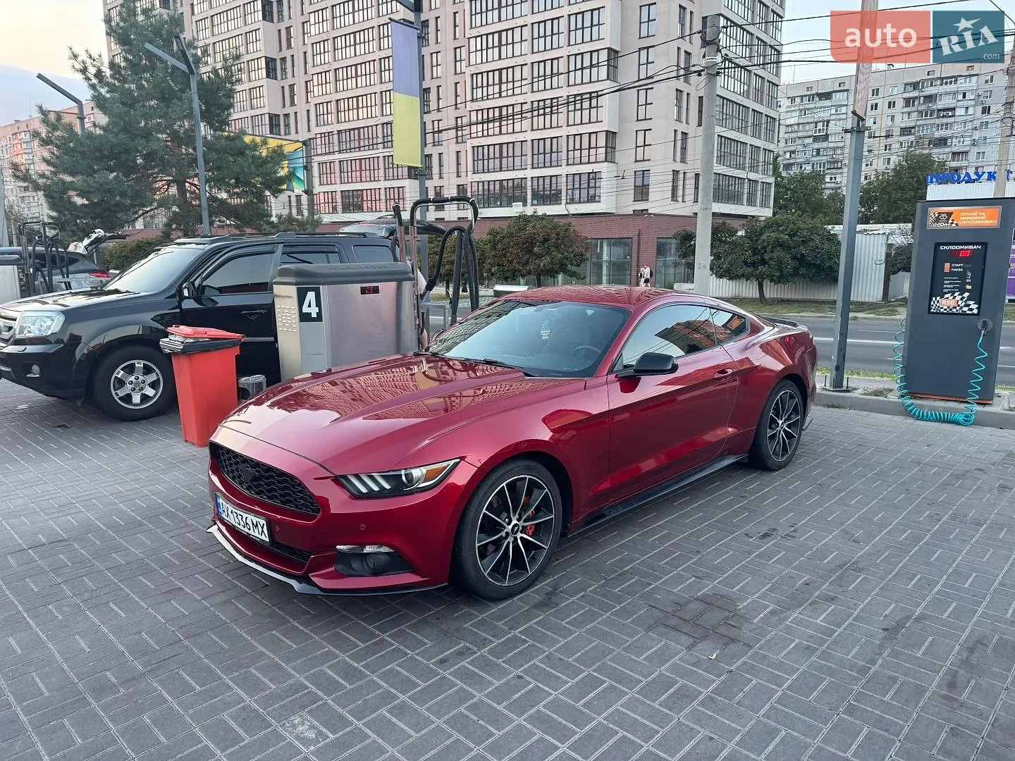 2015 Ford Mustang - мініатюра 6