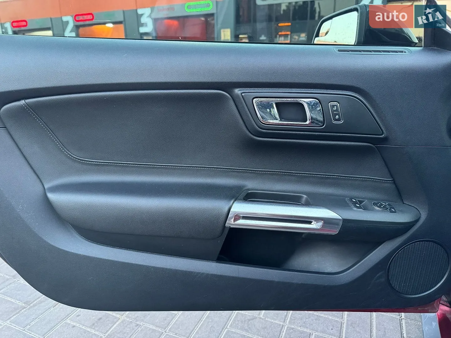 2015 Ford Mustang - мініатюра 15