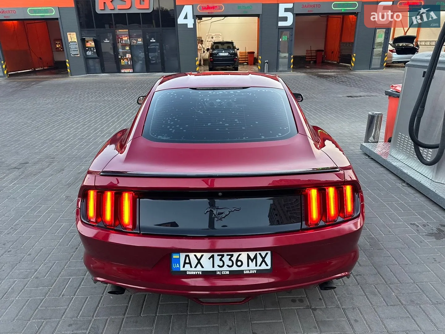 2015 Ford Mustang - мініатюра 25