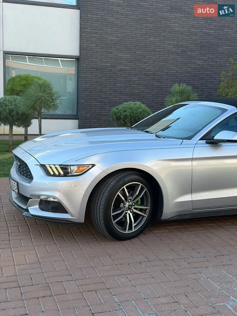 2015 Ford Mustang - мініатюра 5