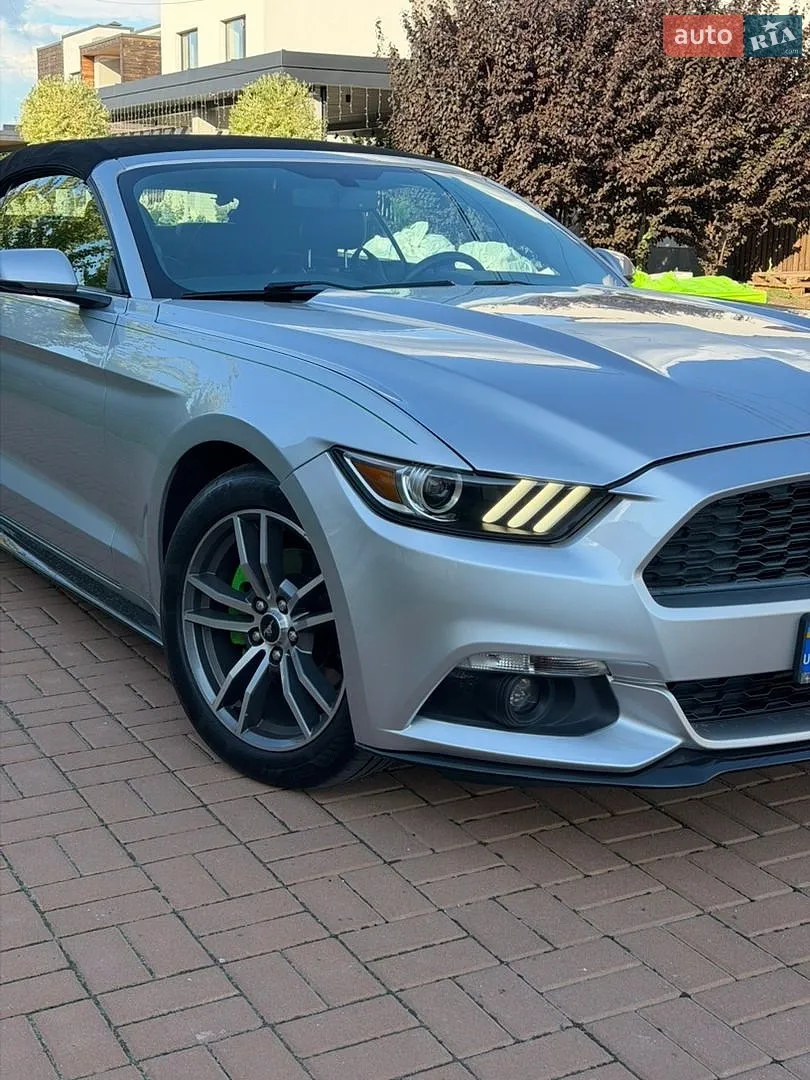 2015 Ford Mustang - мініатюра 3