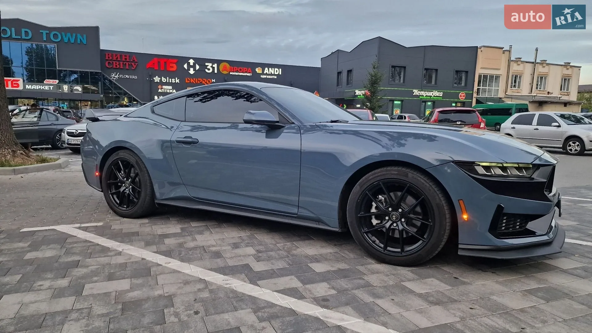 2024 Ford Mustang - мініатюра 12