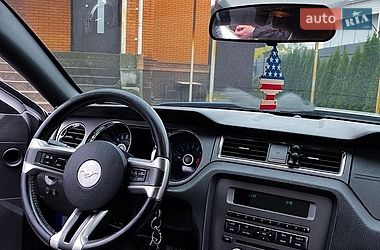 Купе Ford Mustang 2014 в Києві