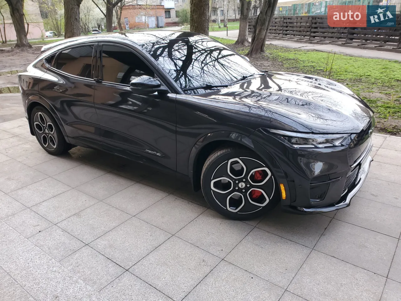 2022 Ford Mustang Mach-E - мініатюра 19