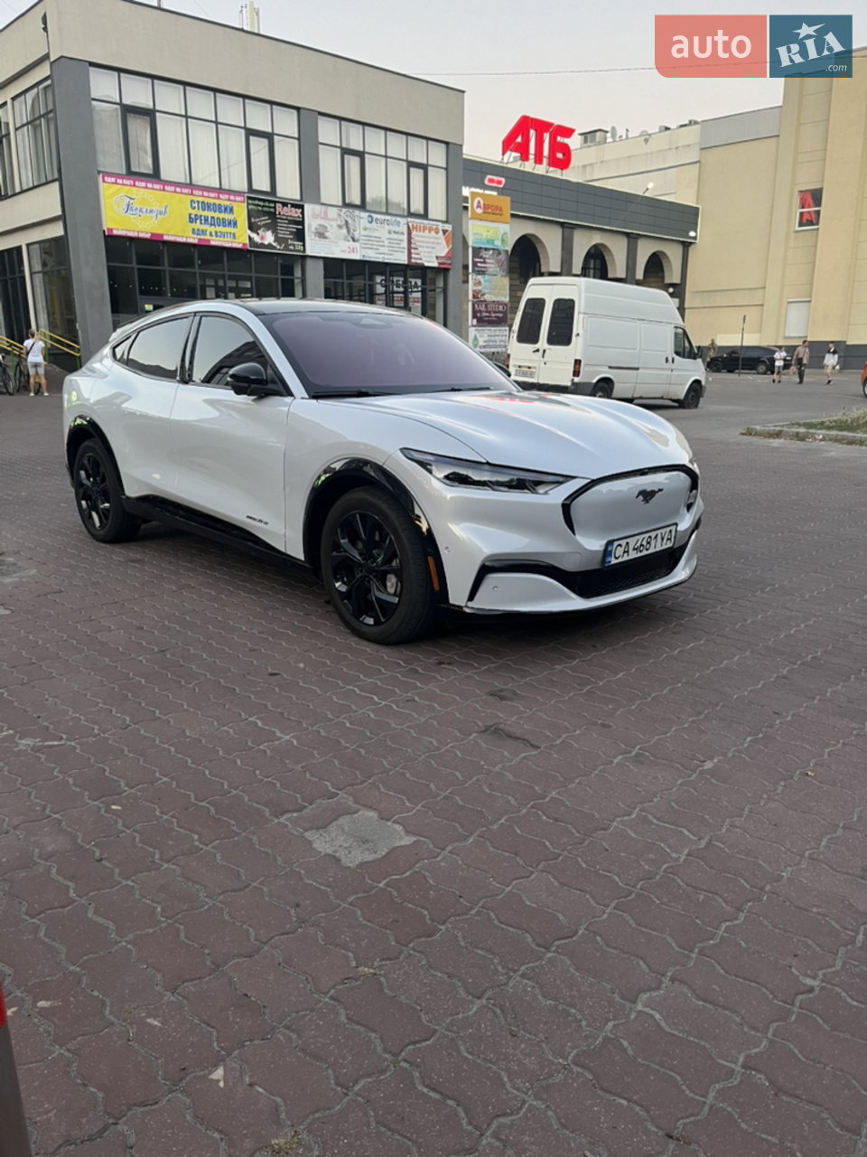2022 Ford Mustang Mach-E - мініатюра 17