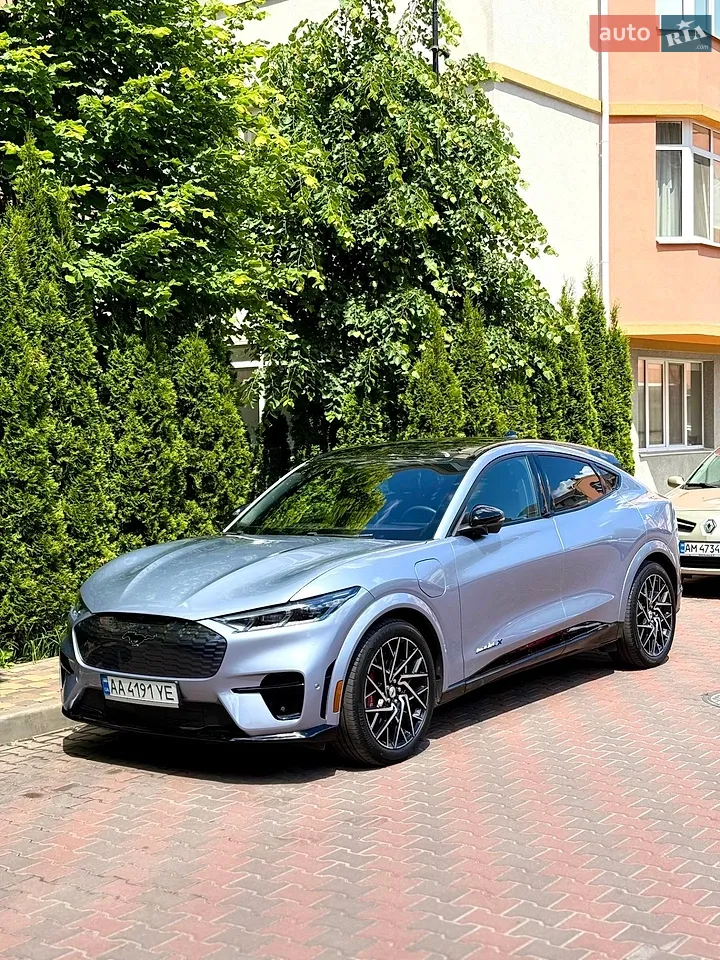 2022 Ford Mustang Mach-E - мініатюра 50