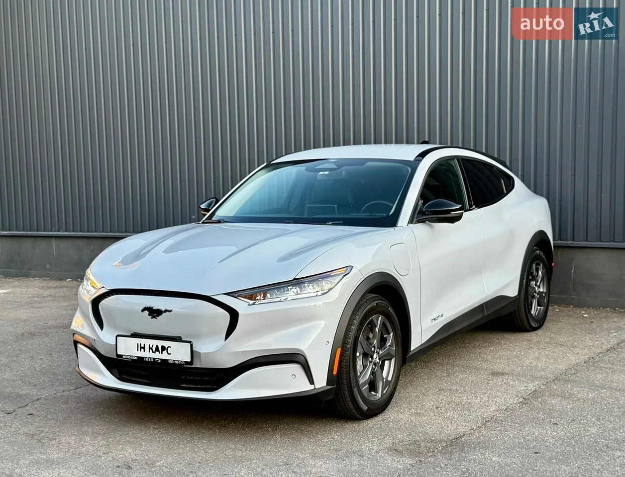 2022 Ford Mustang Mach-E - мініатюра 53
