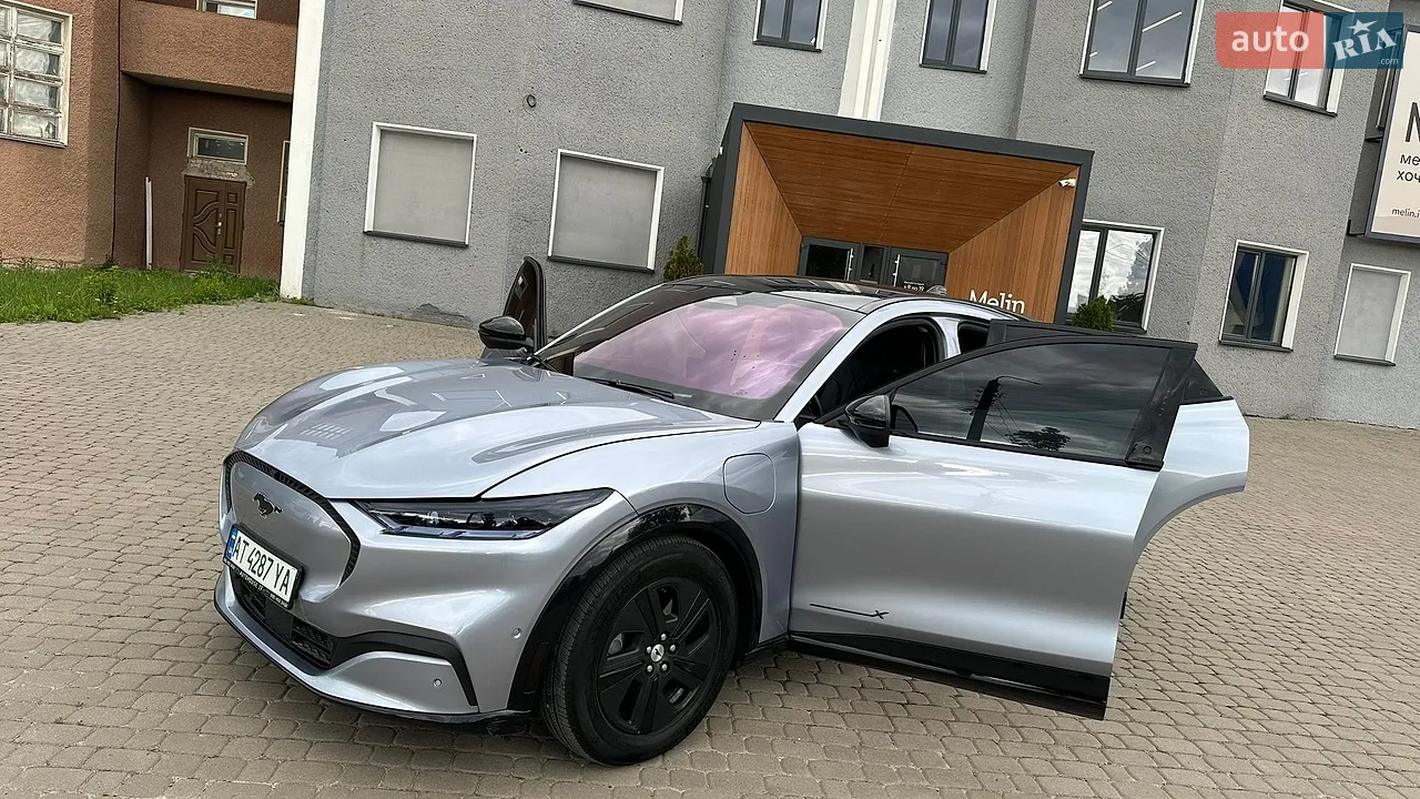 2022 Ford Mustang Mach-E - мініатюра 31