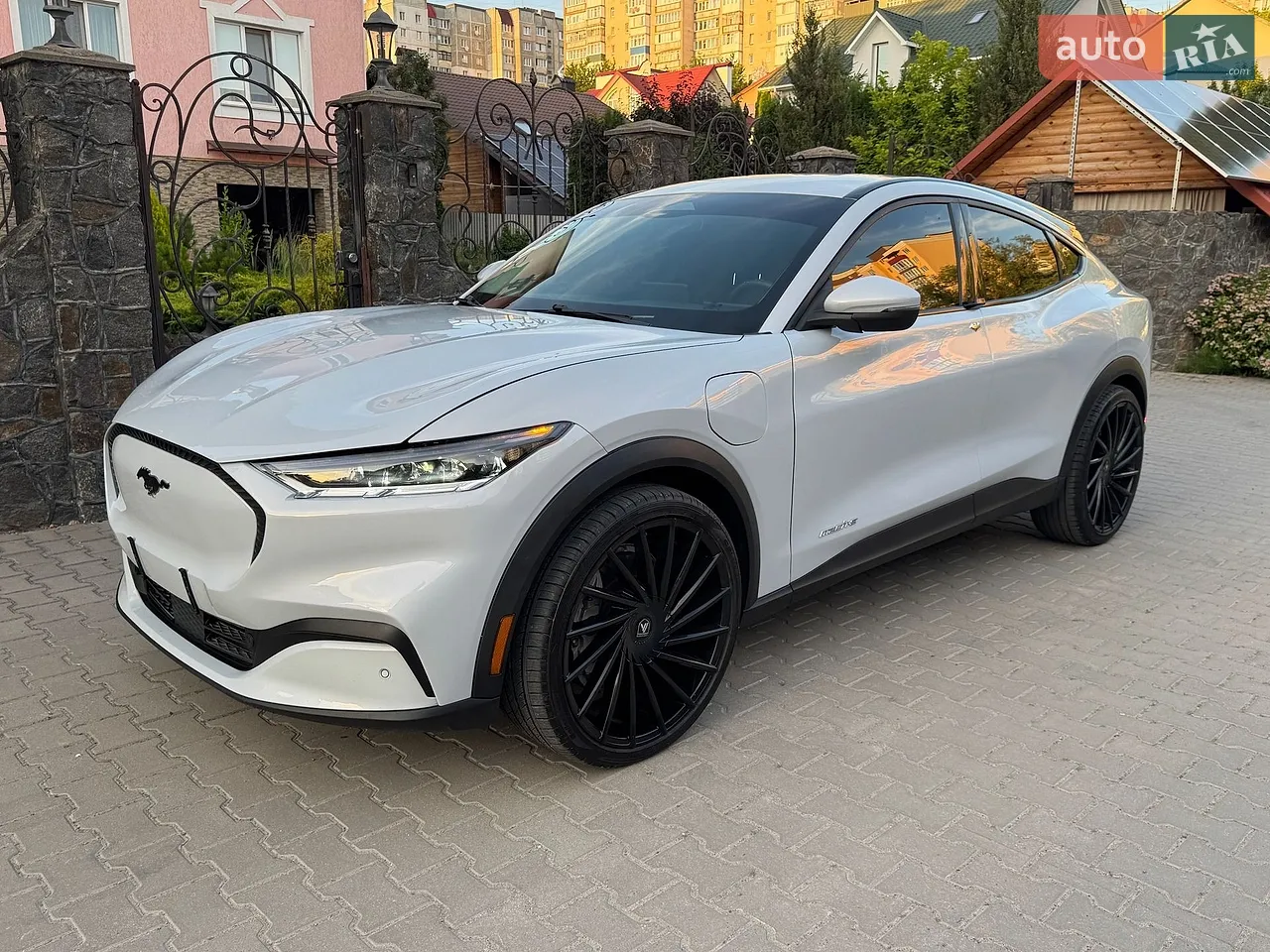 2021 Ford Mustang Mach-E - мініатюра 34