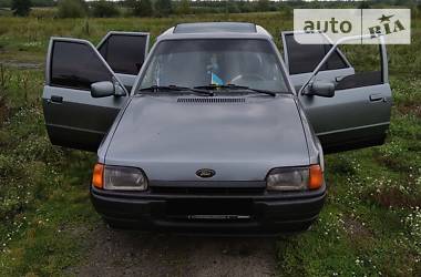 Седан Ford Orion 1986 в Костопілі