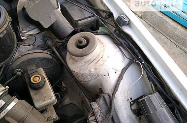 Седан Ford Orion 1989 в 
