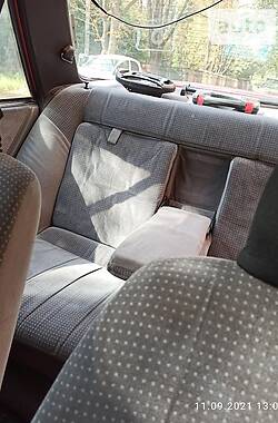 Седан Ford Orion 1987 в 