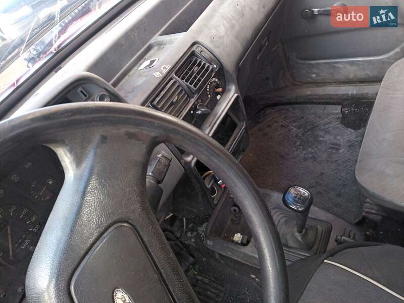 Седан Ford Orion 1988 в Константиновке (Краматорского района)