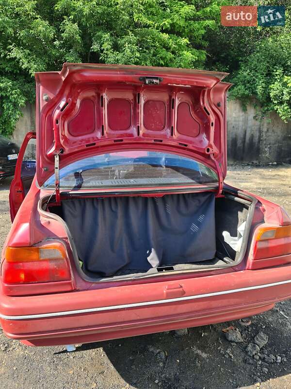 Седан Ford Orion 1992 в Киеве фото 7 Седан Ford Orion 1992 в Киеве