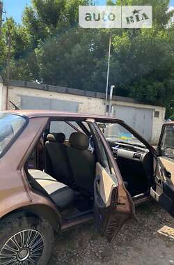 Седан Ford Orion 1987 в  фото 9 Седан Ford Orion 1987 в