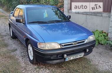 Седан Ford Orion 1991 в Кривом Роге