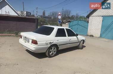 Седан Ford Orion 1990 в 