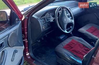 Седан Ford Orion 1991 в 