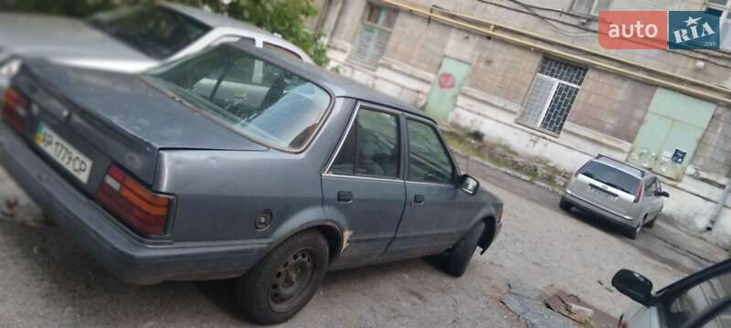 Седан Ford Orion 1987 в Днепре