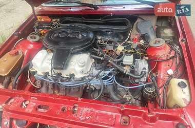 Седан Ford Orion 1987 в 