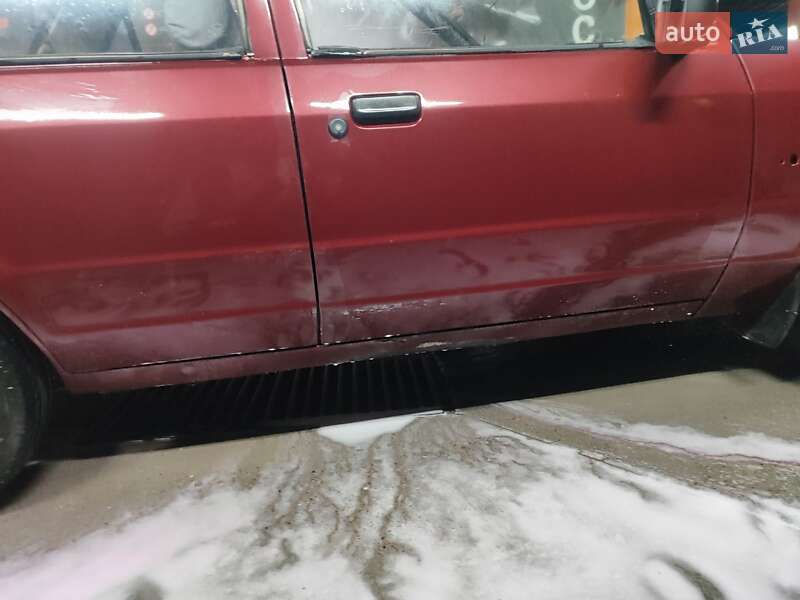 Седан Ford Orion 1989 в Буче