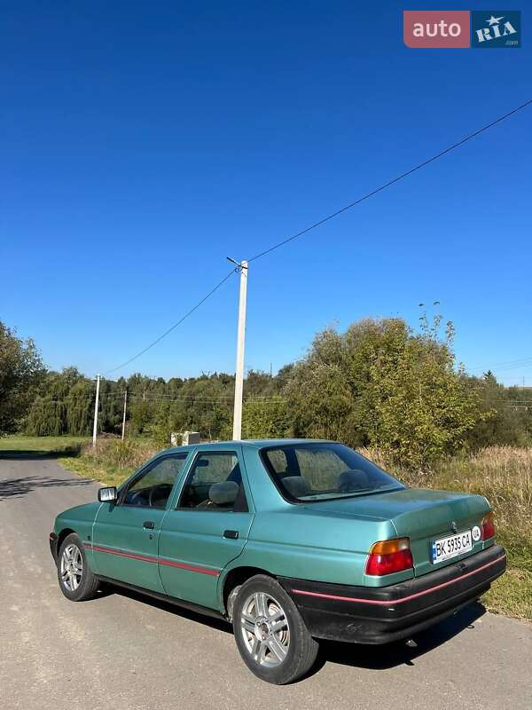 Седан Ford Orion 1990 в Ровно фото 8 Седан Ford Orion 1990 в Ровно