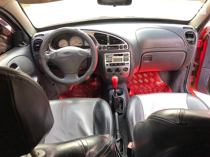 Купе Ford Puma 1998 в Мукачевому