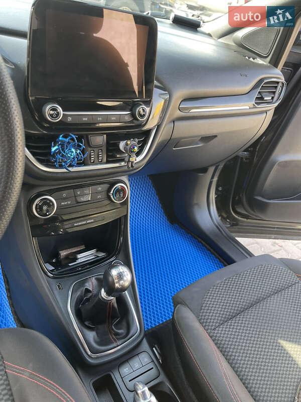 Внедорожник / Кроссовер Ford Puma 2021 в Киеве