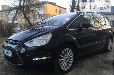 Ford S-Max 2012