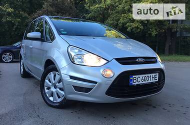 Ford S-Max 2011