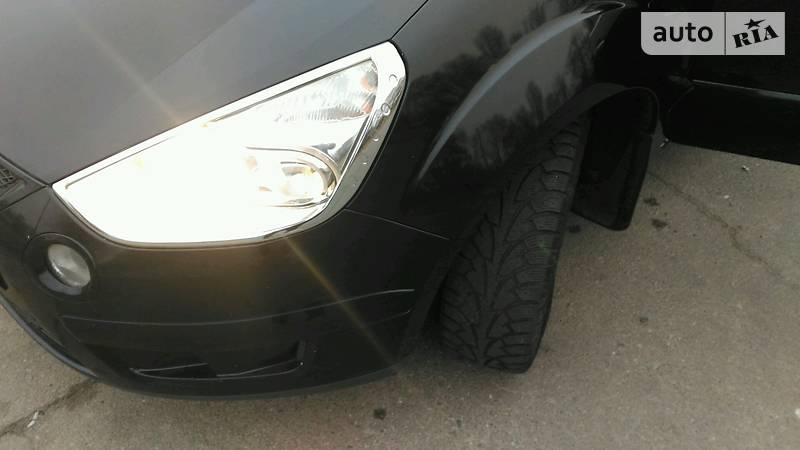 Мінівен Ford S-Max 2006 в Києві фото 6 Мінівен Ford S-Max 2006 в Києві