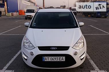 Мінівен Ford S-Max 2013 в 