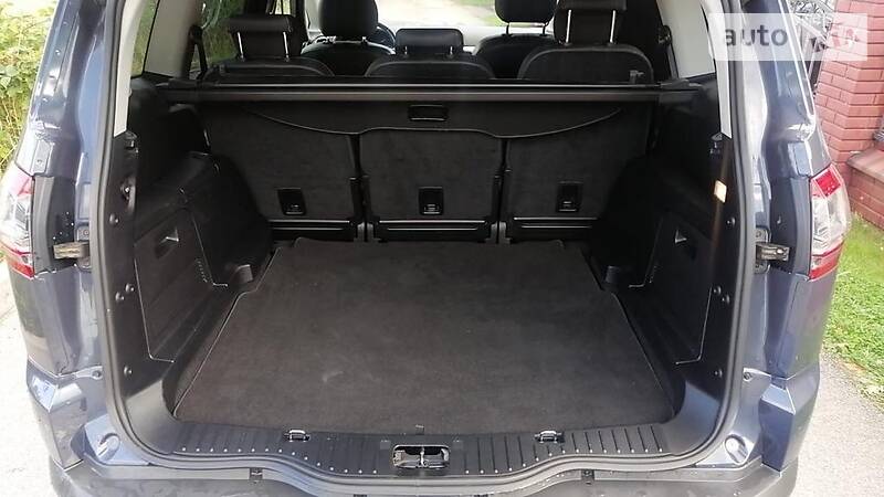 Мінівен Ford S-Max 2014 в Ужгороді