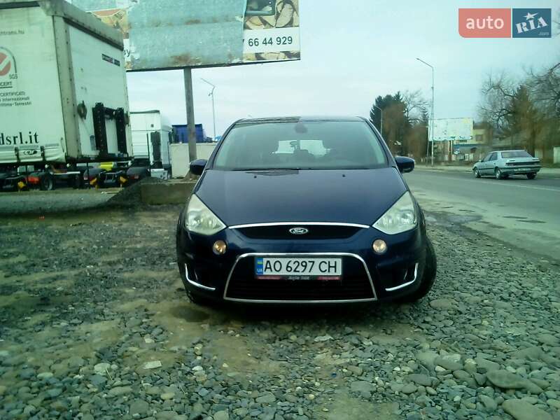Минивэн Ford S-Max 2007 в Хусте